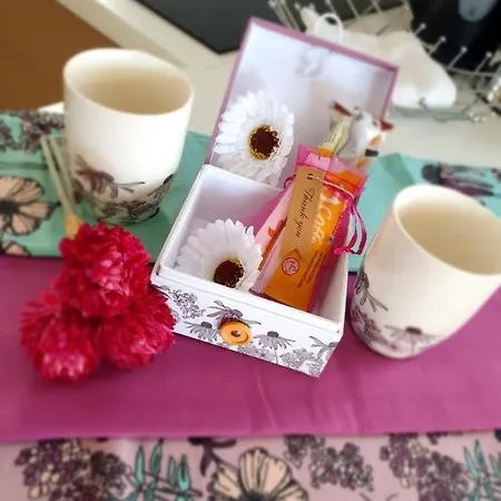 Floating House Adela Počitniška hiša *