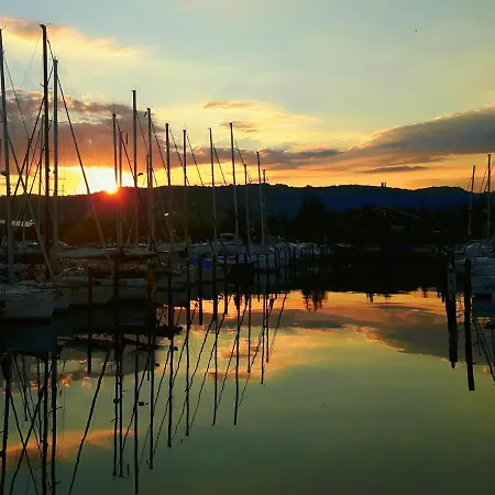 Floating House Adela Portoroz