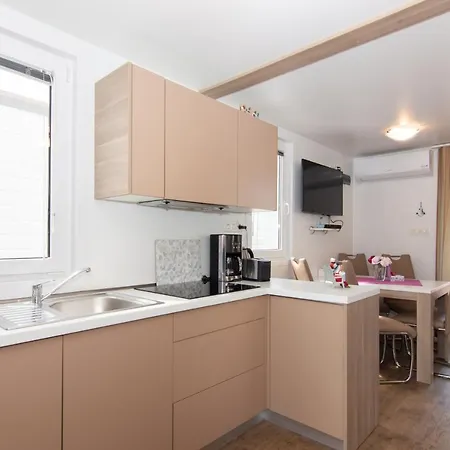 펜션 Floating House Adela *