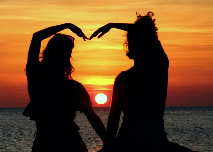 Floating House Adela *