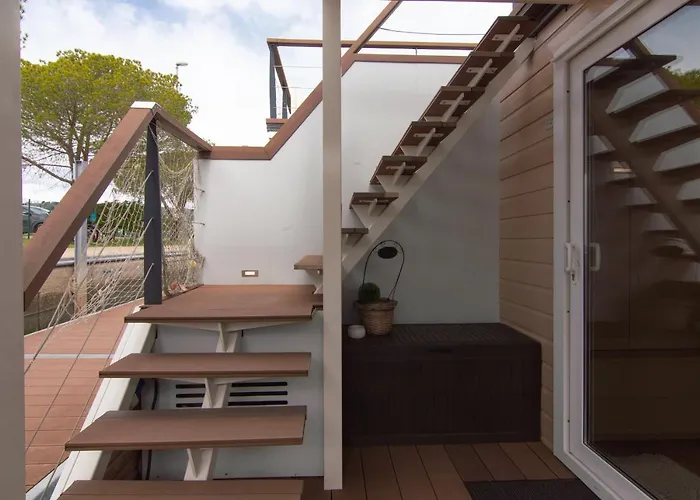 Σπίτι διακοπών Floating House Adela